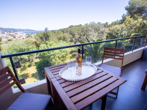 Holiday apartment - 2 persons -  - 83230 - Bormes-Les-Mimosas