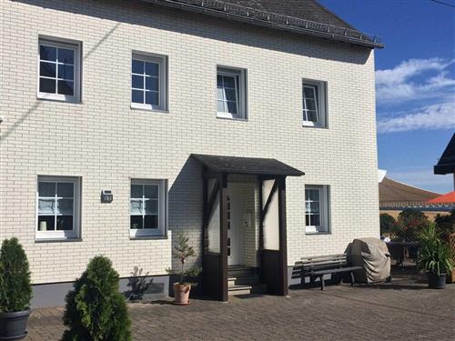 Sommerhus - 8 personer -  - Hauptstraße - 56290 - Lieg