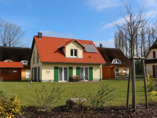 Sommerhus - 6 personer -  - 18551 - Glowe
