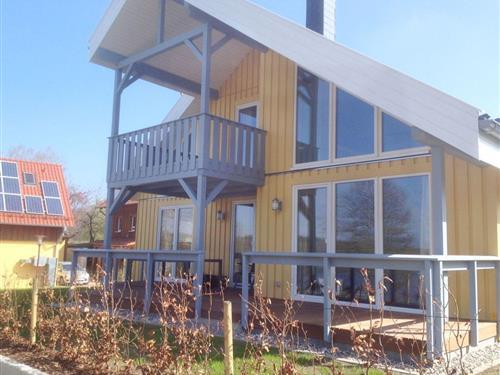 Sommerhus - 8 personer -  - Walter-Gotsmann-Straße - 17252 - Mirow