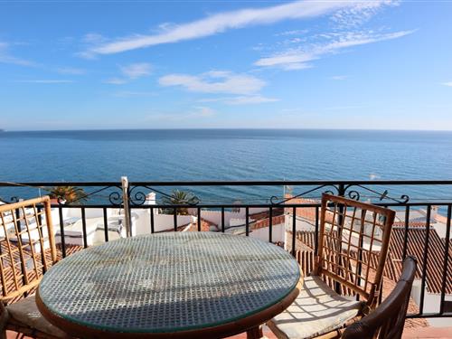 Holiday Home/Apartment - 4 persons -  - Prol. Hernando de Carabeo - Edif. Bahia - 29780 - Nerja