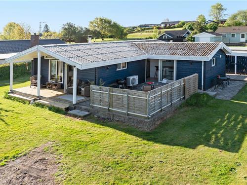 Sommerhus - 6 personer -  - Nøddevænget - Hejlsminde - 6094 - Hejls