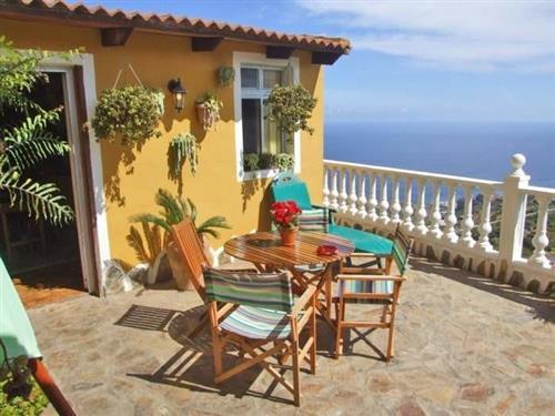 Holiday Home/Apartment - 4 persons -  - Teneriffa - 38441 - La Guancha