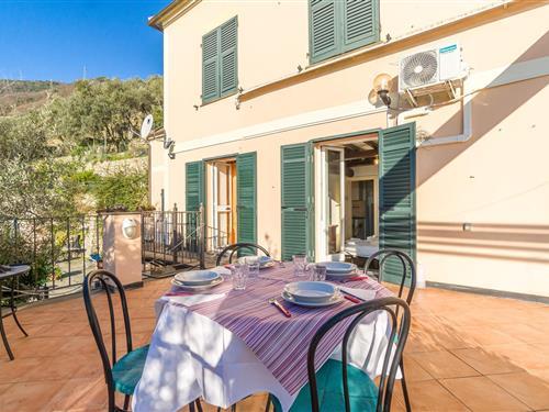 Semesterlägenhet - 6 personer -  - Via Verzemma - 16036 - Recco