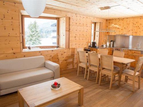 Feriehus / leilighet - 4 personer -  - 7076 - Parpan