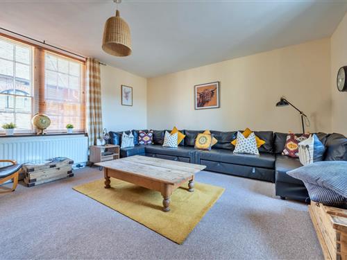 Holiday apartment - 4 persons -  - LD3 7AA - Brecon