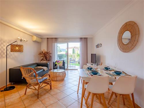 Holiday apartment - 4 persons -  - Sainte Maxime - 83120