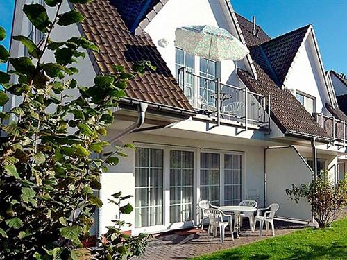 Holiday Home/Apartment - 2 persons -  - Lindenstr. - 18374 - Zingst