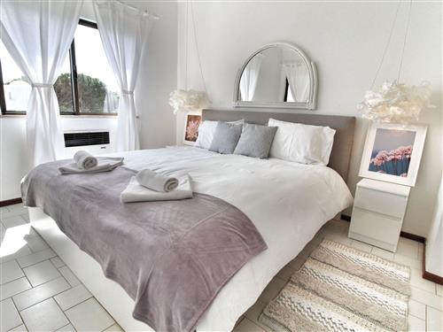 Fritidshus - 6 personer -  - Porches - 8400-496