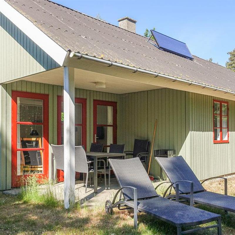 Sommerhus - 6 personer -  - Markusvejen - Østre Sømark - 3720 - Åkirkeby