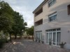 Image 19 - Outside