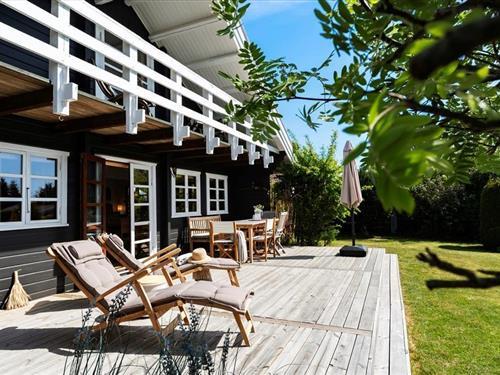 Sommerhus - 6 personer -  - Druevej - Marielyst - 4873 - Væggerløse