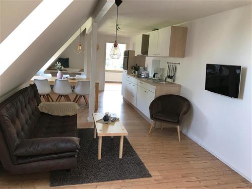 Ferienhaus - 6 Personen -  - Bennewohlder Straße - 25746 - Heide