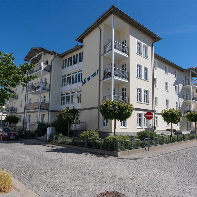 Ferielejlighed - 3 personer -  - Kurstr. - 17419 - Ahlbeck (Seebad)