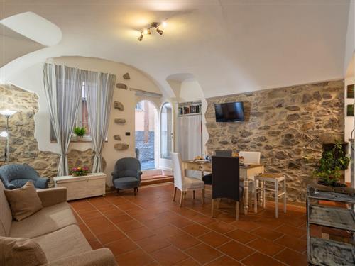 Holiday Home/Apartment - 5 persons -  - Cisano Sul Neva - 17035