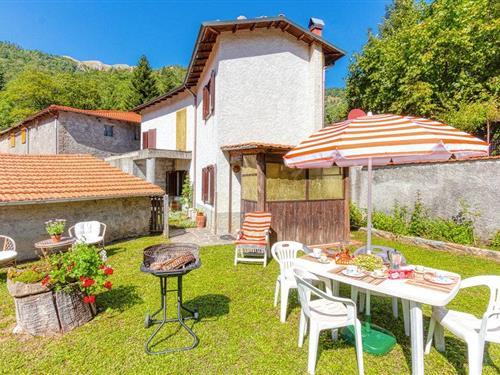 Feriehus - 4 personer -  - Via Cerro - 55060 - Palagnana
