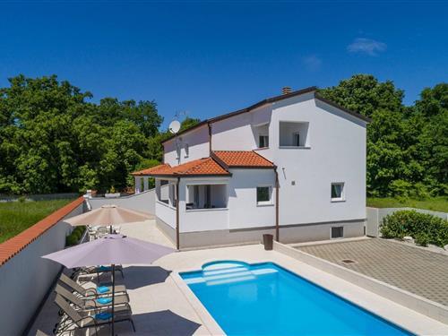 Ferienhaus - 8 Personen -  - Vržnaveri - 52440 - Vržnaveri