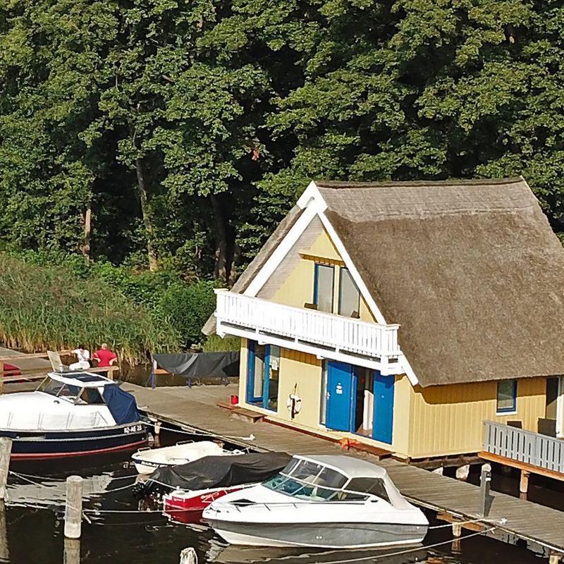 Sommerhus - 4 personer -  - Walter-Gotsmann-Straße - 17252 - Mirow