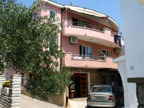 Holiday apartment - 5 persons -  - Prilaz obali - 21320 - Promajna