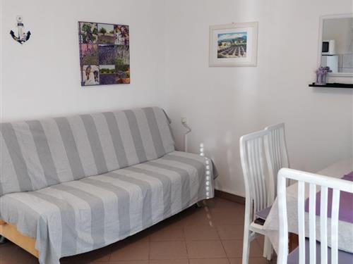 Holiday Home/Apartment - 5 persons -  - Banjol - 51280 - Banjol