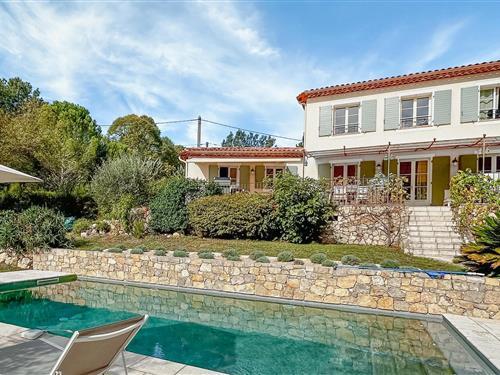 Holiday home - 6 persons -  - Chemin de Camp Long - 83440 - Montauroux