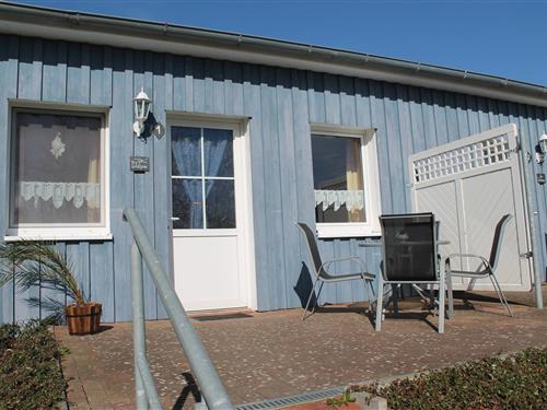 Holiday Home/Apartment - 4 persons -  - 18556 - Wiek Auf Rügen