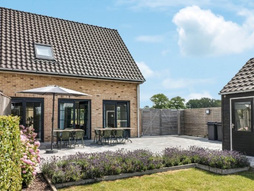 Fritidshus - 8 personer -  - Ringdijk Noord II - 4506 HB - Cadzand