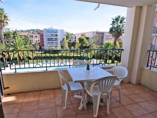 Holiday Home/Apartment - 5 persons -  - 83120 - Ste Maxime