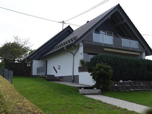 Holiday Home/Apartment - 3 persons -  - Unter den Eichen - 56479 - Elsoff