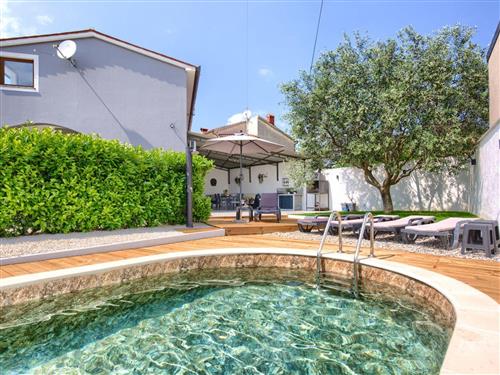 Holiday home - 6 persons -  - Pula/Marcana - 52206