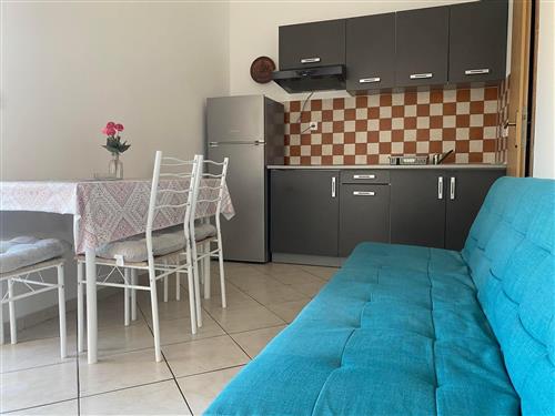Holiday apartment - 3 persons -  - Betina - 22244 - Betina