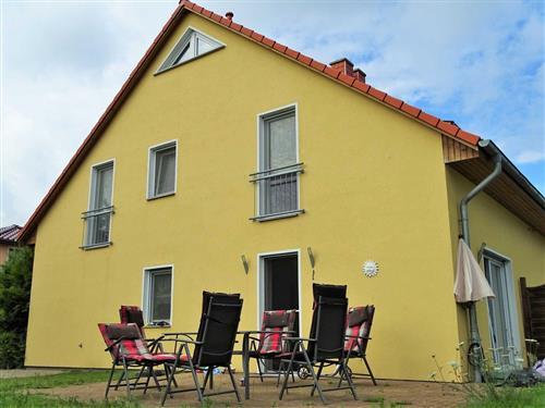 Ferielejlighed - 9 personer -  - Boddenwiesen - 18551 - Glowe