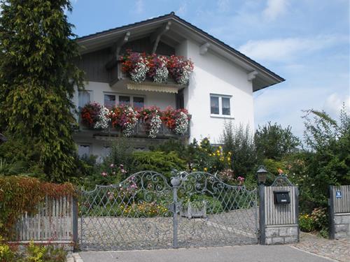 Holiday Home/Apartment - 5 persons -  - Habischrieder Str. - 94239 - Zachenberg