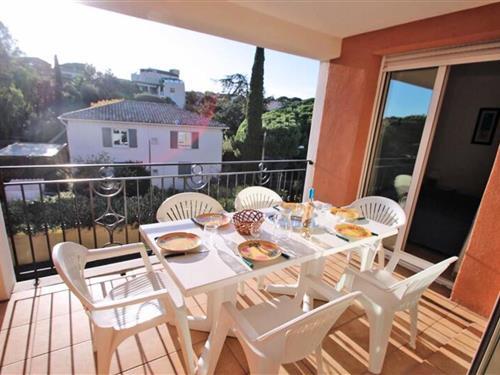 Holiday Home/Apartment - 4 persons -  - 83120 - Ste Maxime