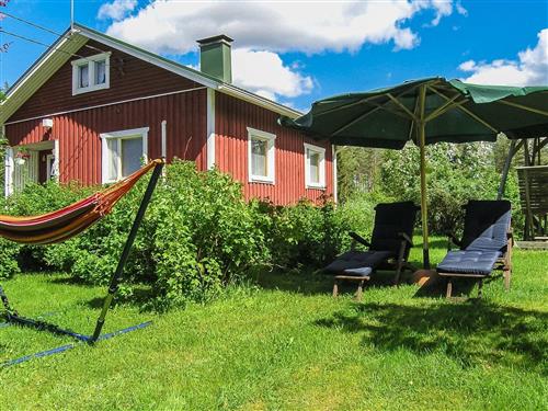 Holiday Home/Apartment - 4 persons -  - Petäjävesi - 41900