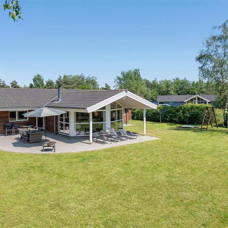 Sommerhus - 12 personer -  - Kaninstien - Marielyst - 4873 - Væggerløse