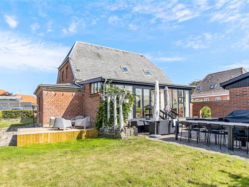 Sommerhus - 10 personer -  - Stationsvej - 7755 - Bedsted