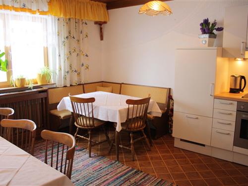 Holiday Home/Apartment - 8 persons -  - 5660 - Taxenbach