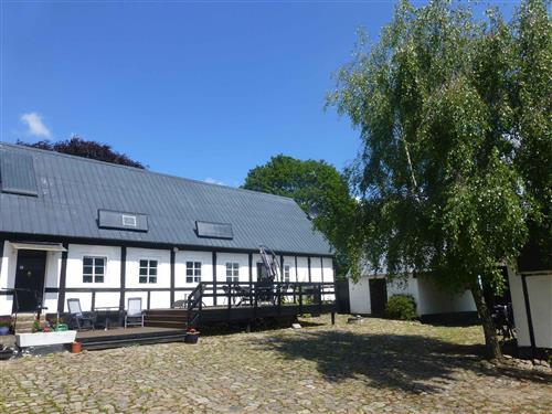 Bondehus - 5 personer -  - Karlsgårdsvej - 3782 - Klemensker