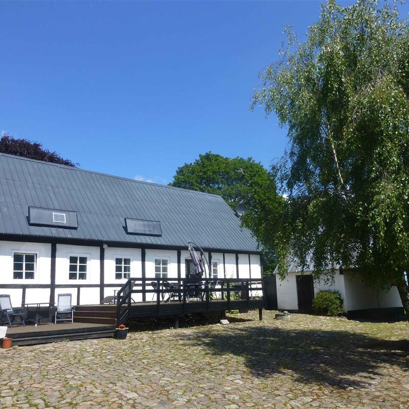 Bondehus - 5 personer -  - Karlsgårdsvej - 3782 - Klemensker