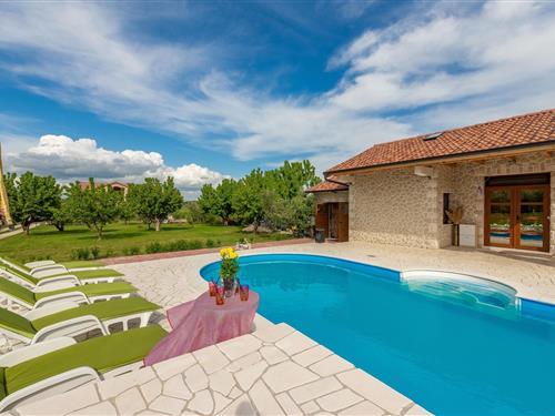 Ferienhaus - 8 Personen -  - Grgura Barskog Zadranina - 23000 - Zadar