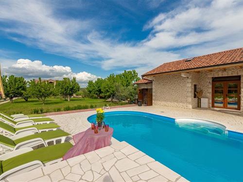 Sommerhus - 8 personer -  - Grgura Barskog Zadranina - 23000 - Zadar