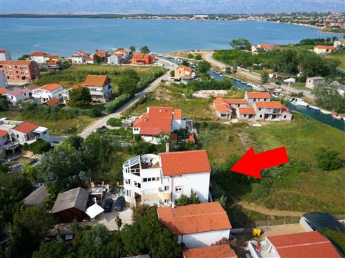 Ferieleilighet - 6 personer -  - Ulica Hrvatskih Gradova - 23232 - Nin