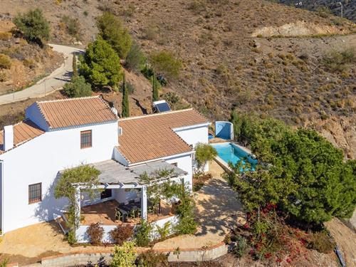 Holiday home - 9 persons -  - El Gigante, Cam. Vélez - 29750 - Algarrobo