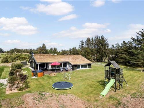 Sommerhus - 10 personer -  - Ørnebjergvej - 9493 - Saltum