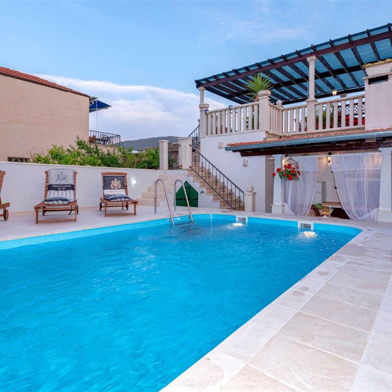 Sommerhus - 7 personer -  - Kaštel Novi - 21216