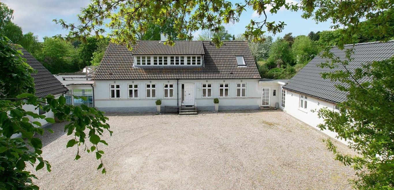 Emne nr.: 121-75-2035