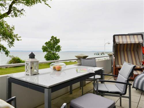 Holiday Home/Apartment - 4 persons -  - Strandpromenade - 18546 - Sassnitz