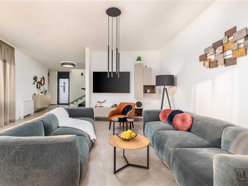 Villa - 12 personer -  - 52223 - Rasa