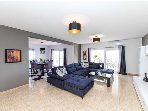 Villa - 14 personer -  - 21217 - Kastel Novi